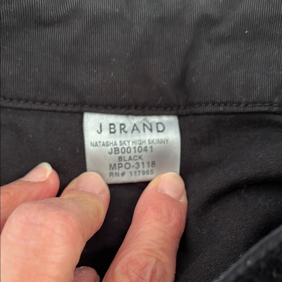 J BRAND Natasha Sky High Skinny Black Velvet Pants, Size 30/31 - Picture 8 of 11